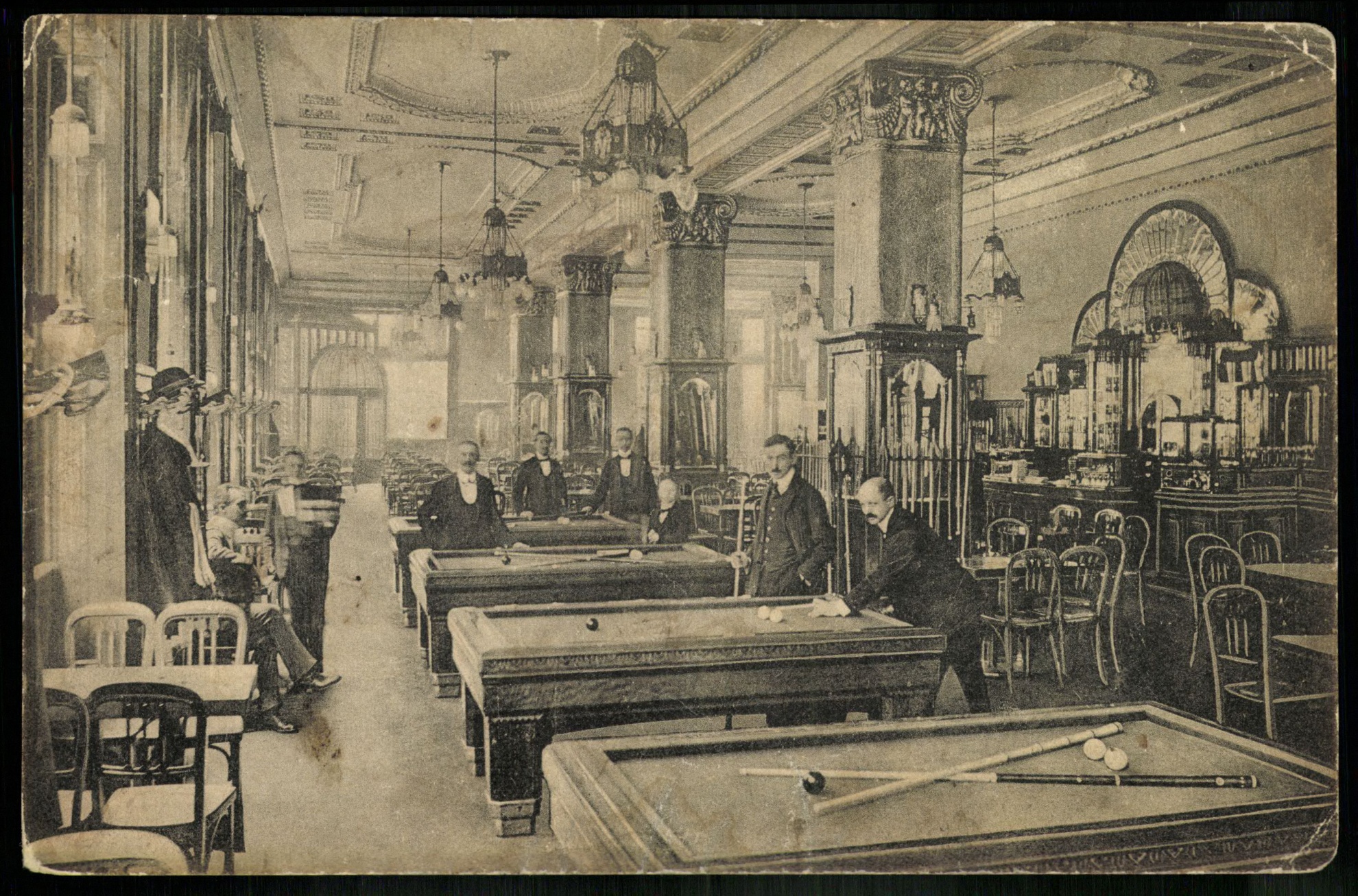Spolarits nagykávéház, Budapest, VIII., József körút 37-39. (Magyar Kereskedelmi és Vendéglátóipari Múzeum CC BY-NC-ND)