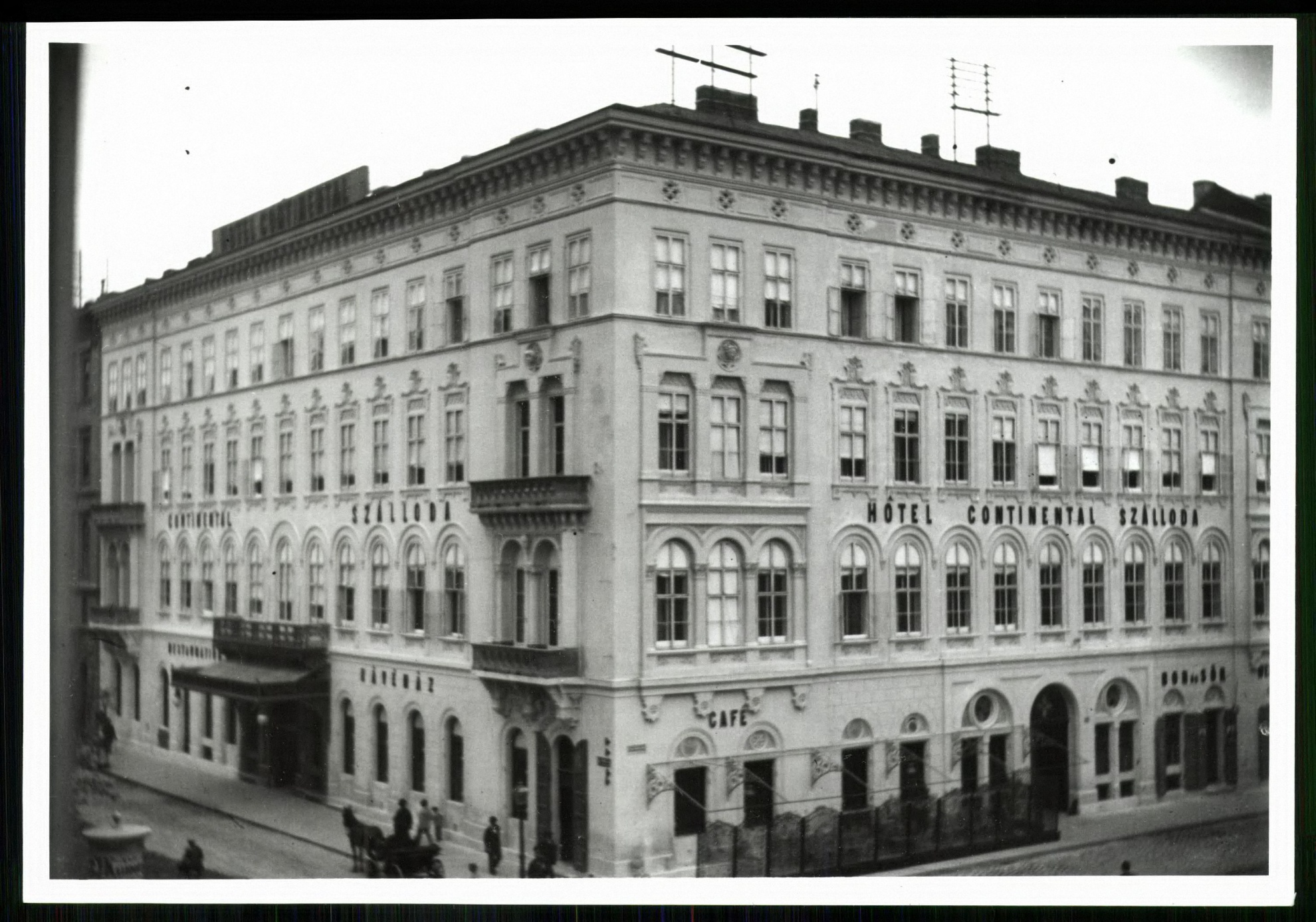 Hotel Continental Szálloda (Magyar Kereskedelmi és Vendéglátóipari Múzeum CC BY-NC-ND)