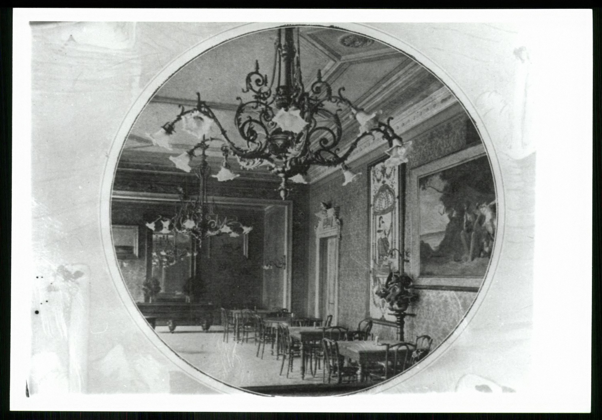 Az „Otthon” újságíró klub helyisége a New York palotában (Magyar Kereskedelmi és Vendéglátóipari Múzeum CC BY-NC-ND)