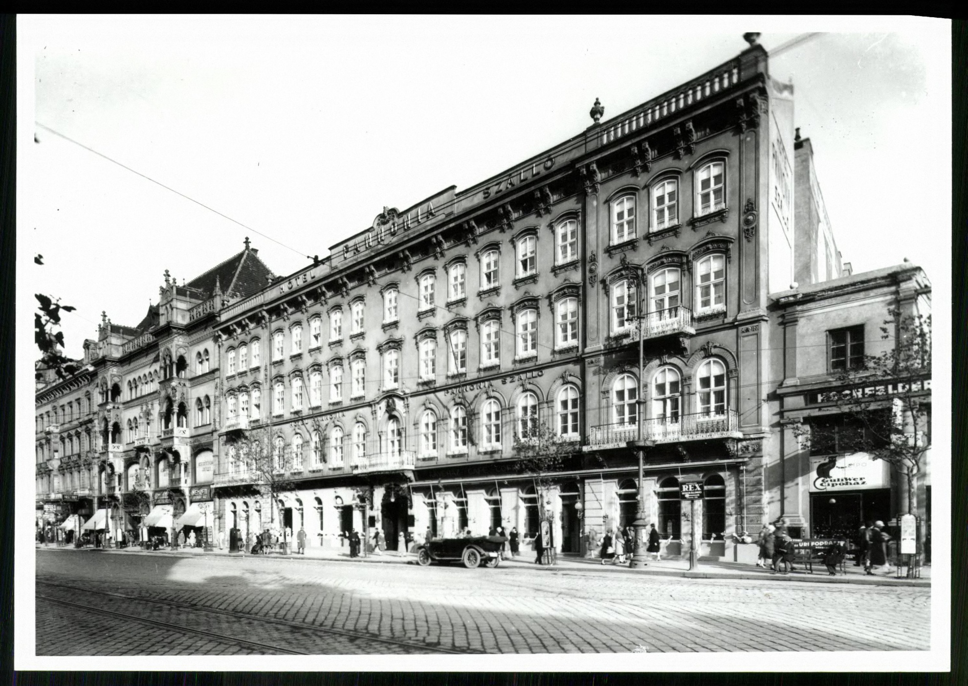 Pannónia szálló kávéháza, Budapest, Rákóczi út (Magyar Kereskedelmi és Vendéglátóipari Múzeum CC BY-NC-ND)
