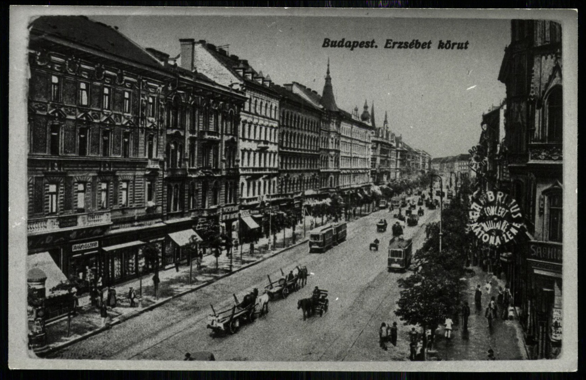 Budapest Erzsébet körút. Jobbra a Gambrinus söröző (Magyar Kereskedelmi és Vendéglátóipari Múzeum CC BY-NC-ND)