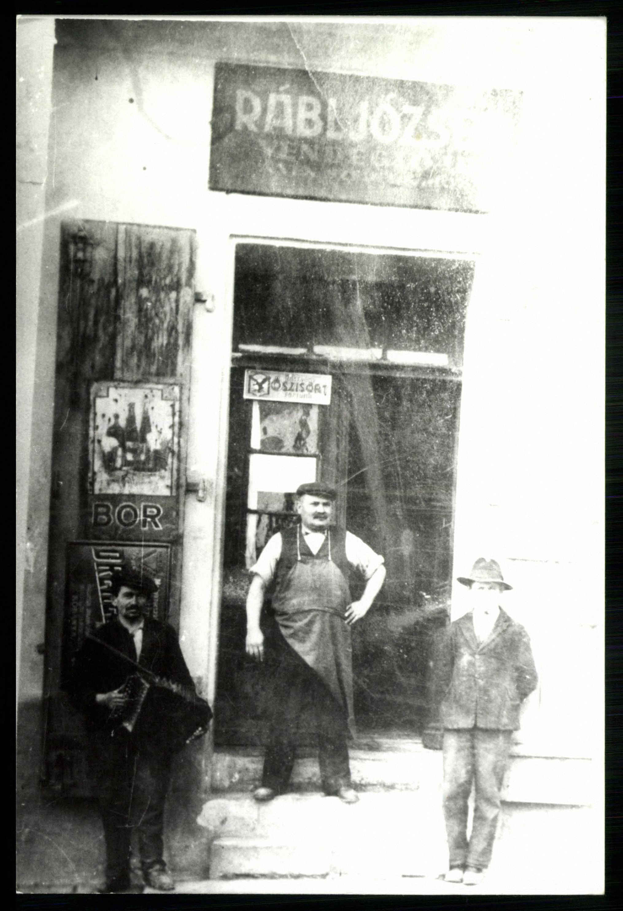 Rabl József vendéglője „a vén szederfához”., (Magyar Kereskedelmi és Vendéglátóipari Múzeum CC BY-NC-ND)