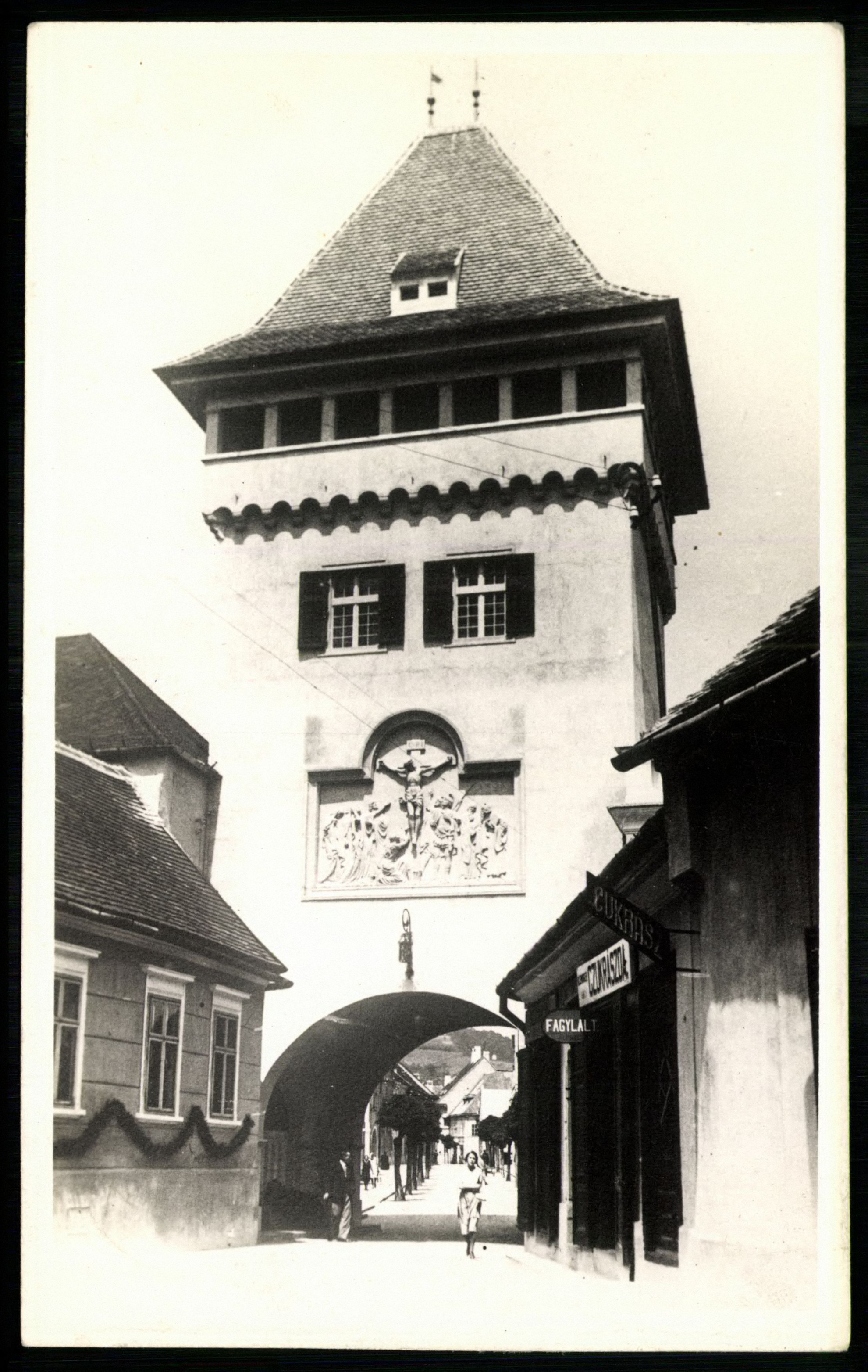 Kőszeg Hősök kapuja (Magyar Kereskedelmi és Vendéglátóipari Múzeum CC BY-NC-ND)