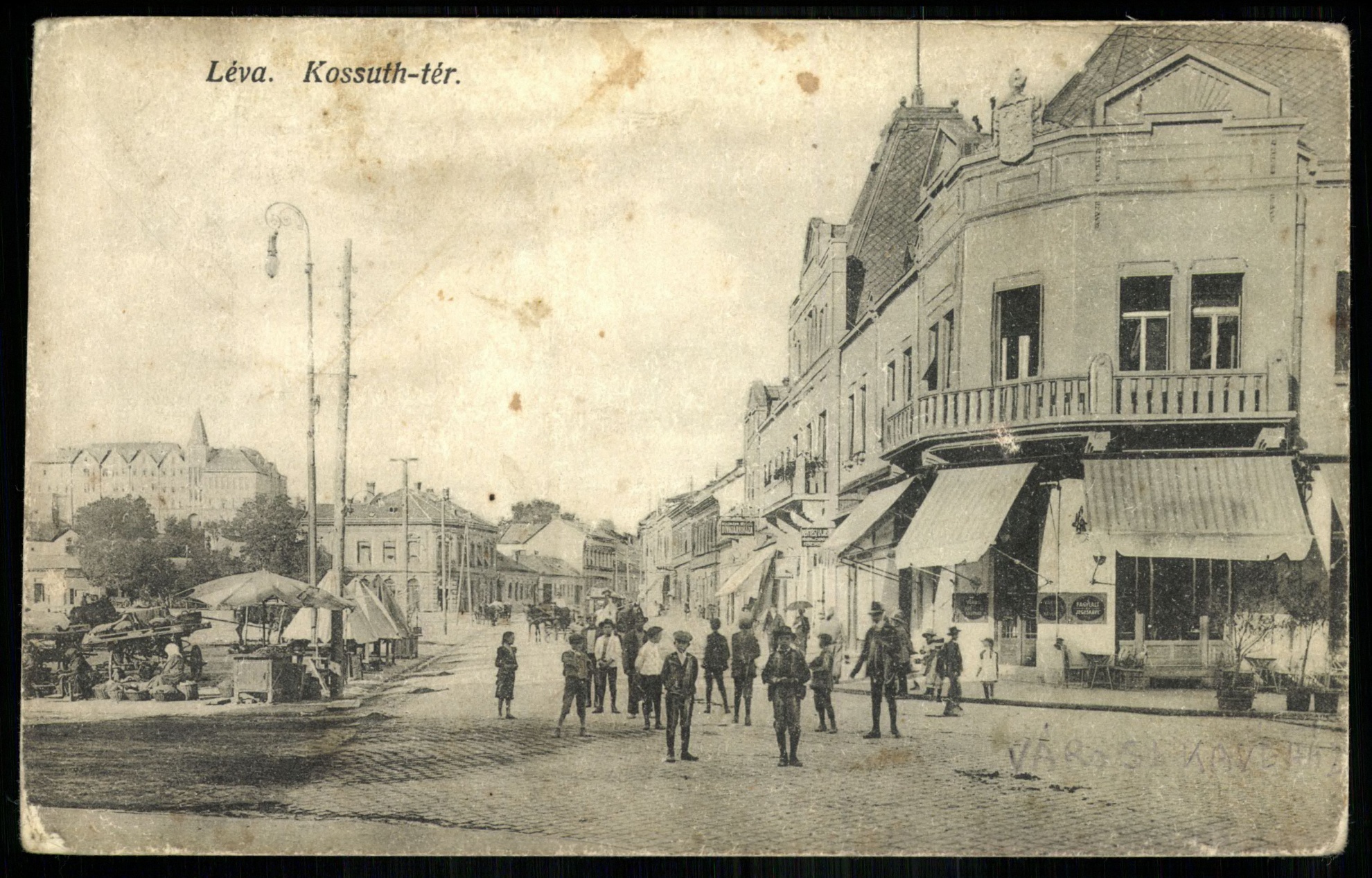 Léva Kossuth tér részlet (Magyar Kereskedelmi és Vendéglátóipari Múzeum CC BY-NC-ND)