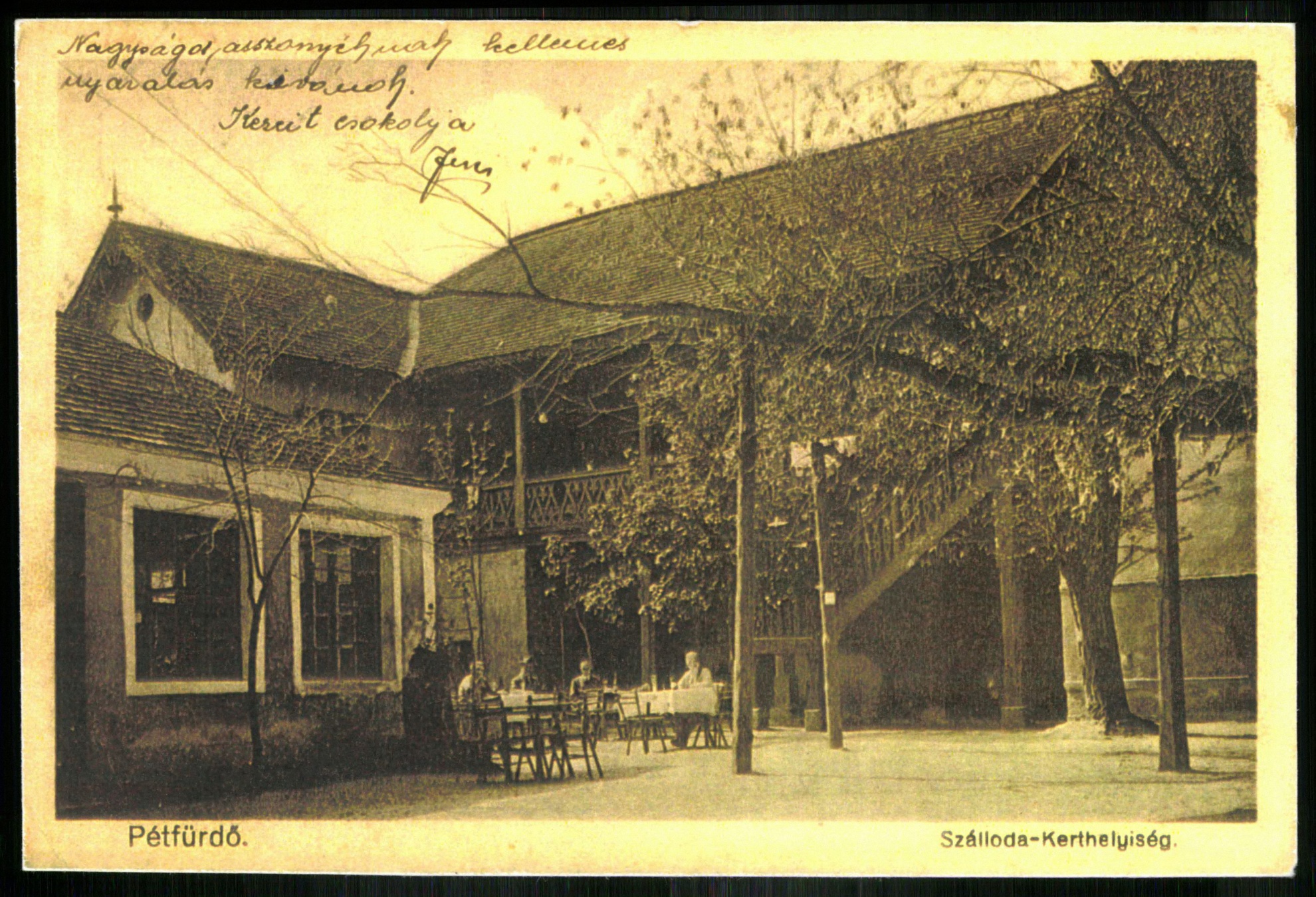 Poprád Husz park, kávéház (Magyar Kereskedelmi és Vendéglátóipari Múzeum CC BY-NC-ND)