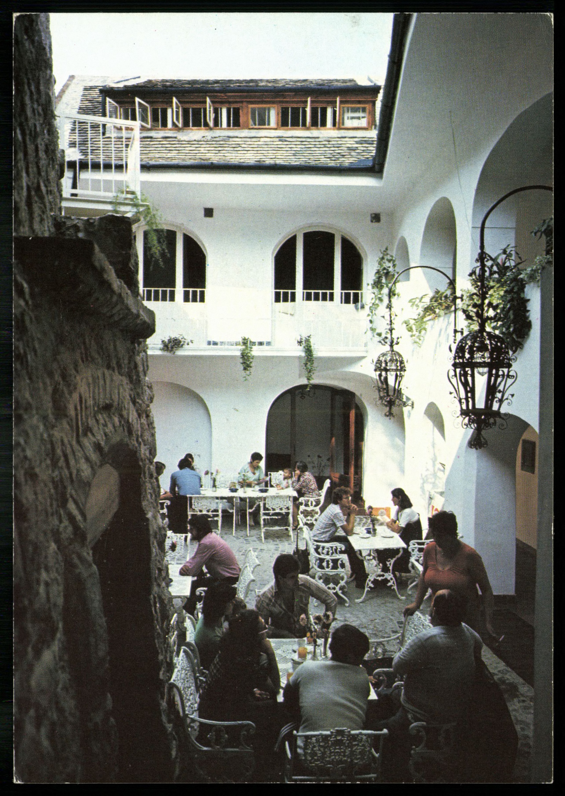 Szabadka Otthon kávéház (Magyar Kereskedelmi és Vendéglátóipari Múzeum CC BY-NC-ND)