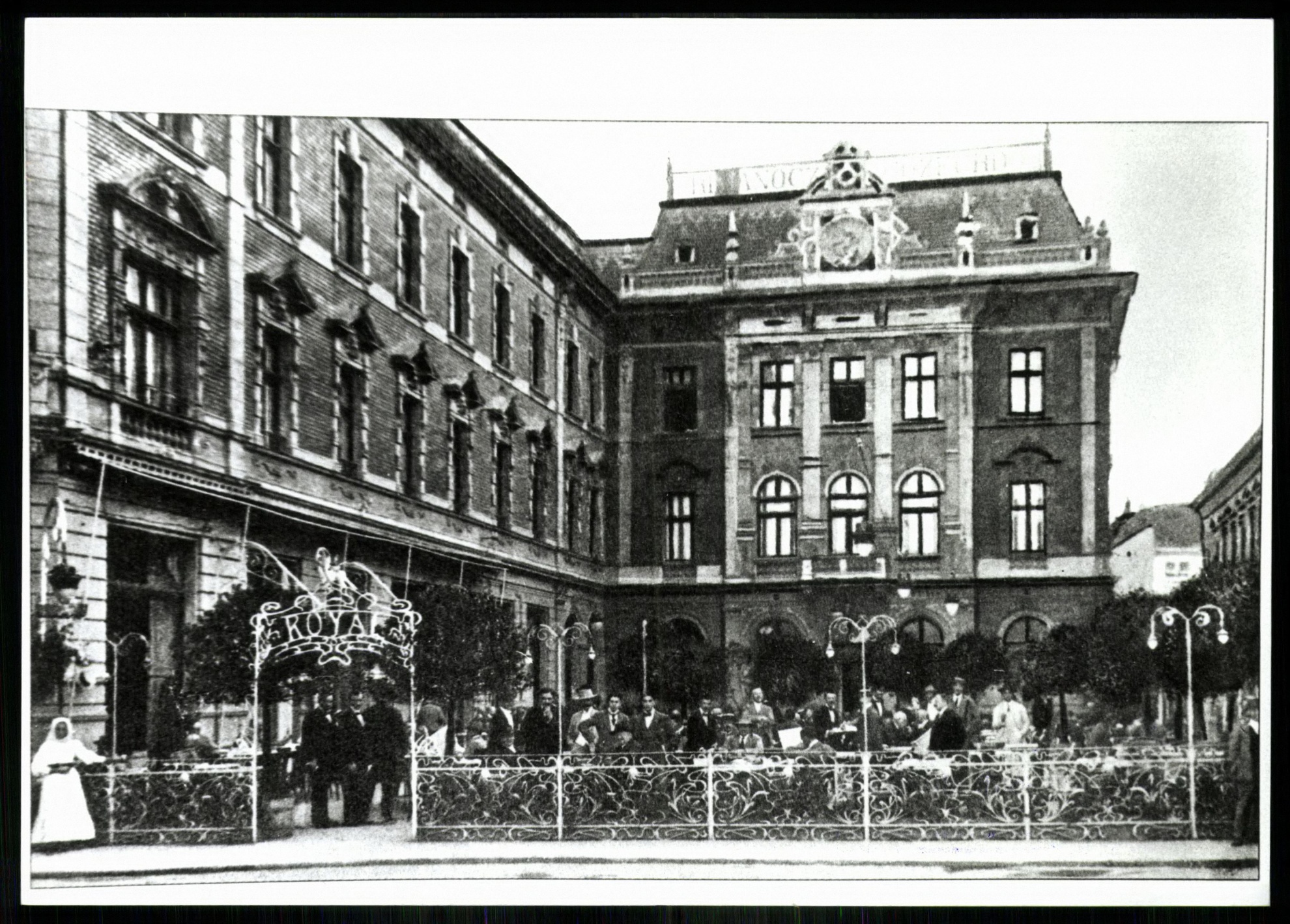Nagyvárad A Rimanóczy fürdő és szálloda 1910 körül (Magyar Kereskedelmi és Vendéglátóipari Múzeum CC BY-NC-ND)