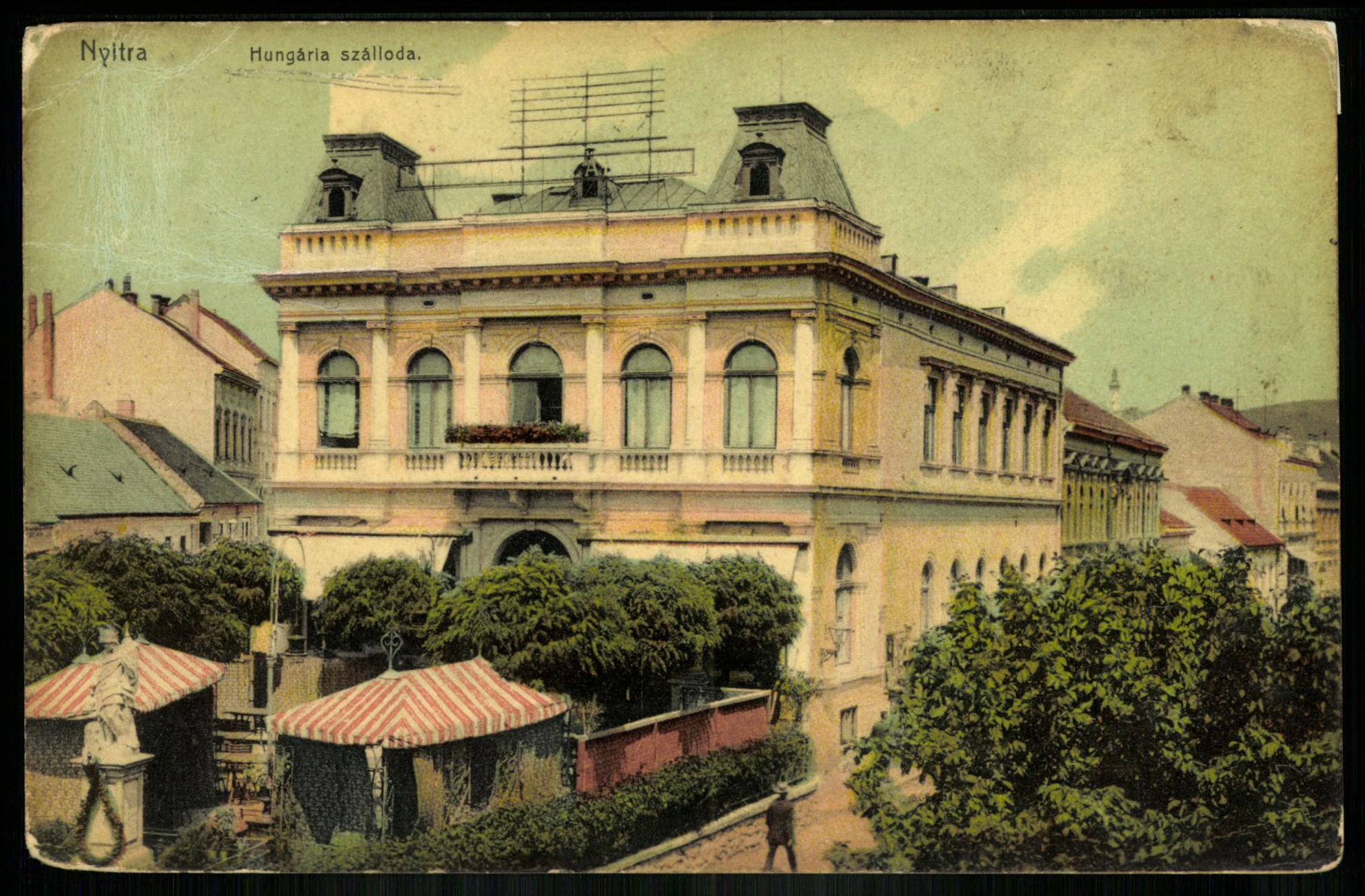 Nyitra Hungária szálloda (Magyar Kereskedelmi és Vendéglátóipari Múzeum CC BY-NC-ND)