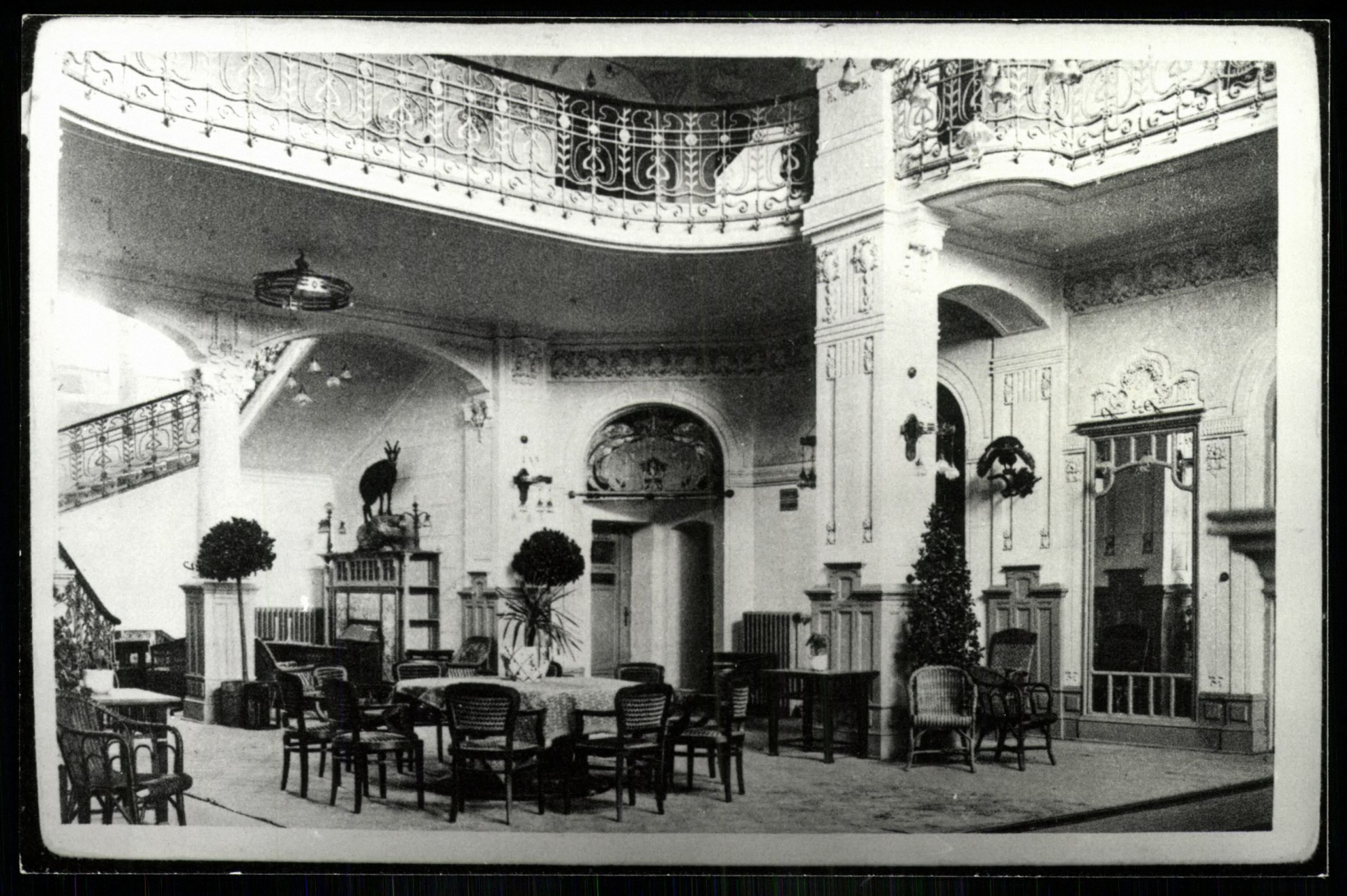 Tátralomnic Grand Hotel (nem olvasható) (Magyar Kereskedelmi és Vendéglátóipari Múzeum CC BY-NC-ND)