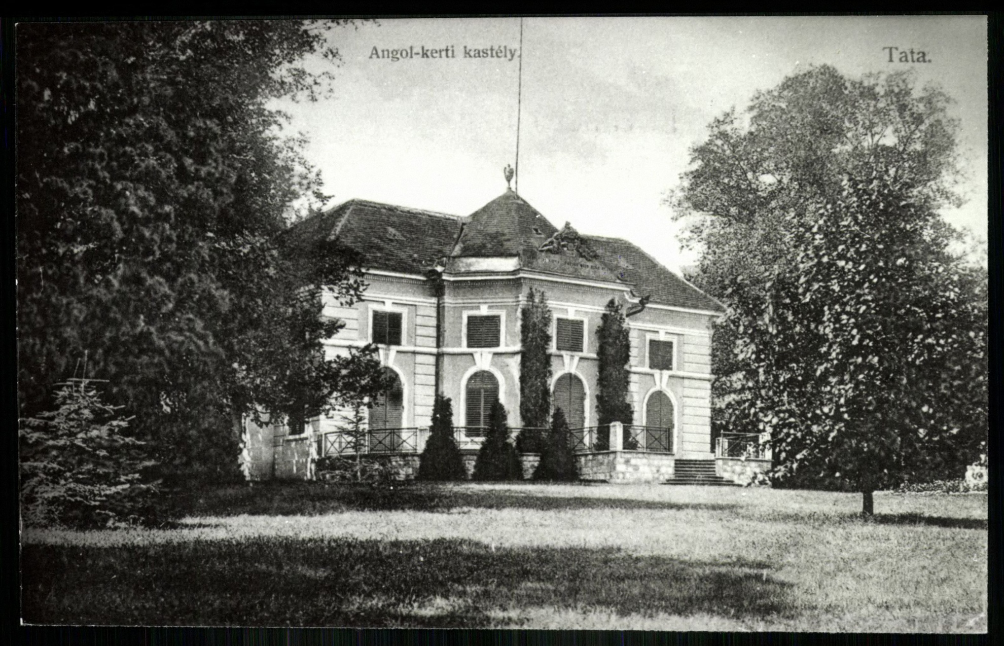 Tata Angolkerti kastély (Magyar Kereskedelmi és Vendéglátóipari Múzeum CC BY-NC-ND)