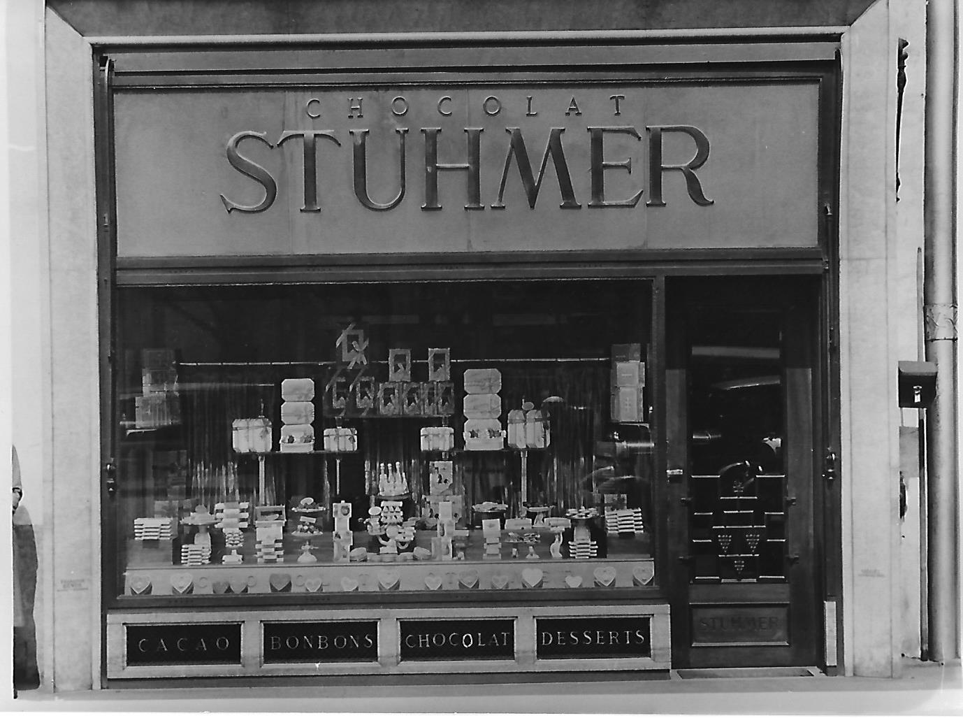 Stühmer üzlet Párizs 1928. (Magyar Kereskedelmi és Vendéglátóipari Múzeum CC BY-NC-ND)