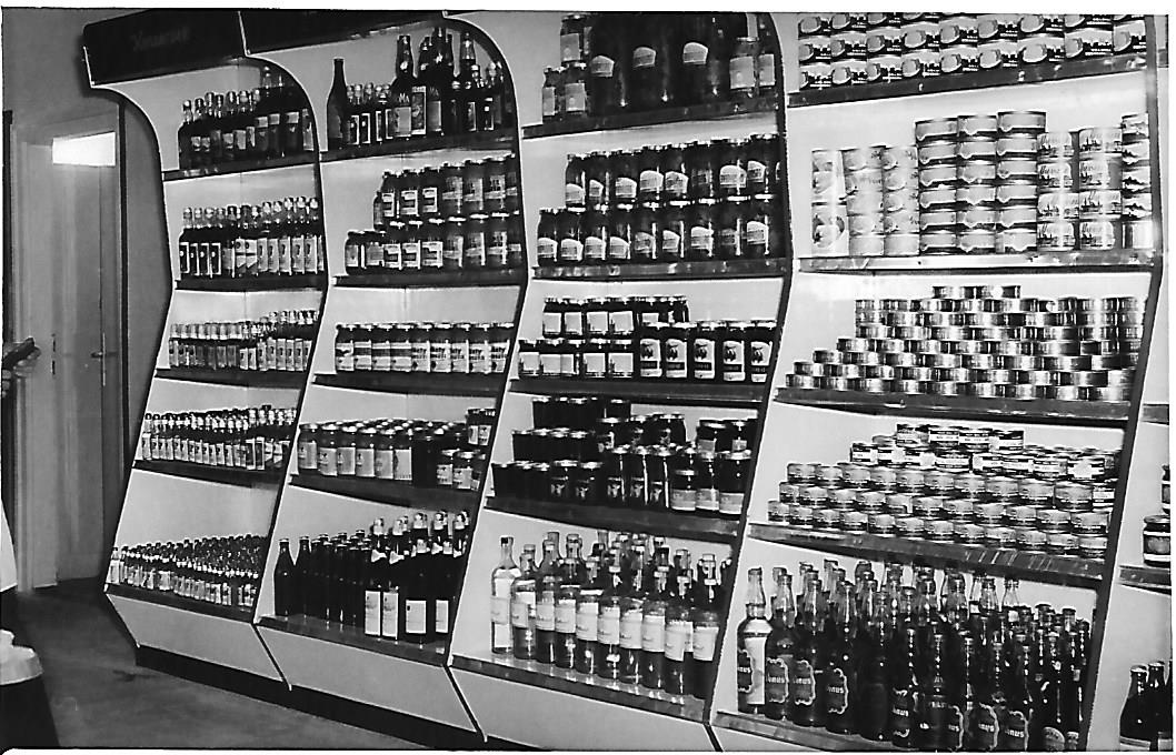 Fűszer, csemege - Orosháza (Magyar Kereskedelmi és Vendéglátóipari Múzeum CC BY-NC-ND)