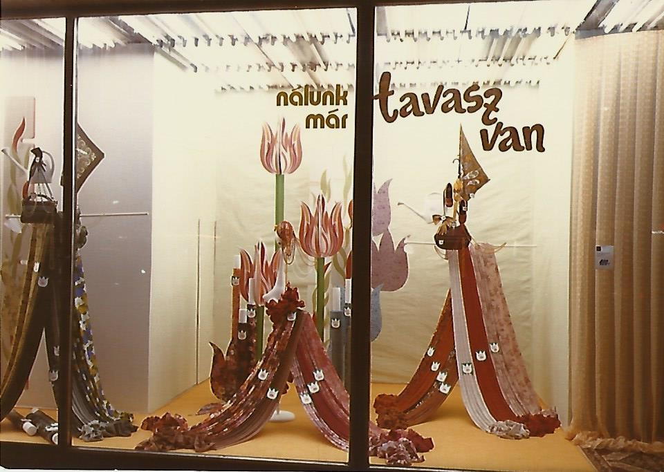 Corvin Áruház Budapest 1976. (Magyar Kereskedelmi és Vendéglátóipari Múzeum CC BY-NC-ND)