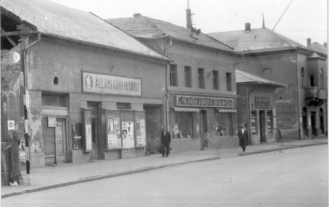 Rákóczi úti üzletek (Magyar Kereskedelmi és Vendéglátóipari Múzeum CC BY-NC-ND)