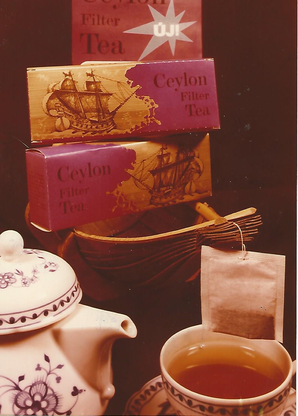 Compack tea reklám 1979. (Magyar Kereskedelmi és Vendéglátóipari Múzeum CC BY-NC-ND)