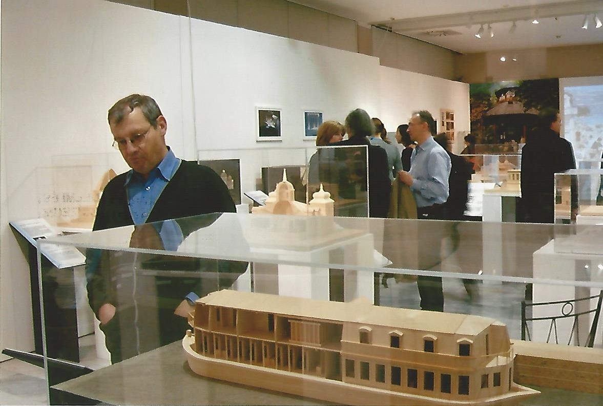 Egykori MKVM vendéglátóipari kiállítás Budapest 2008. (Magyar Kereskedelmi és Vendéglátóipari Múzeum CC BY-NC-ND)