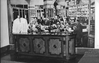 Harisnyavásár a Gólya áruházban Budapest 1928.