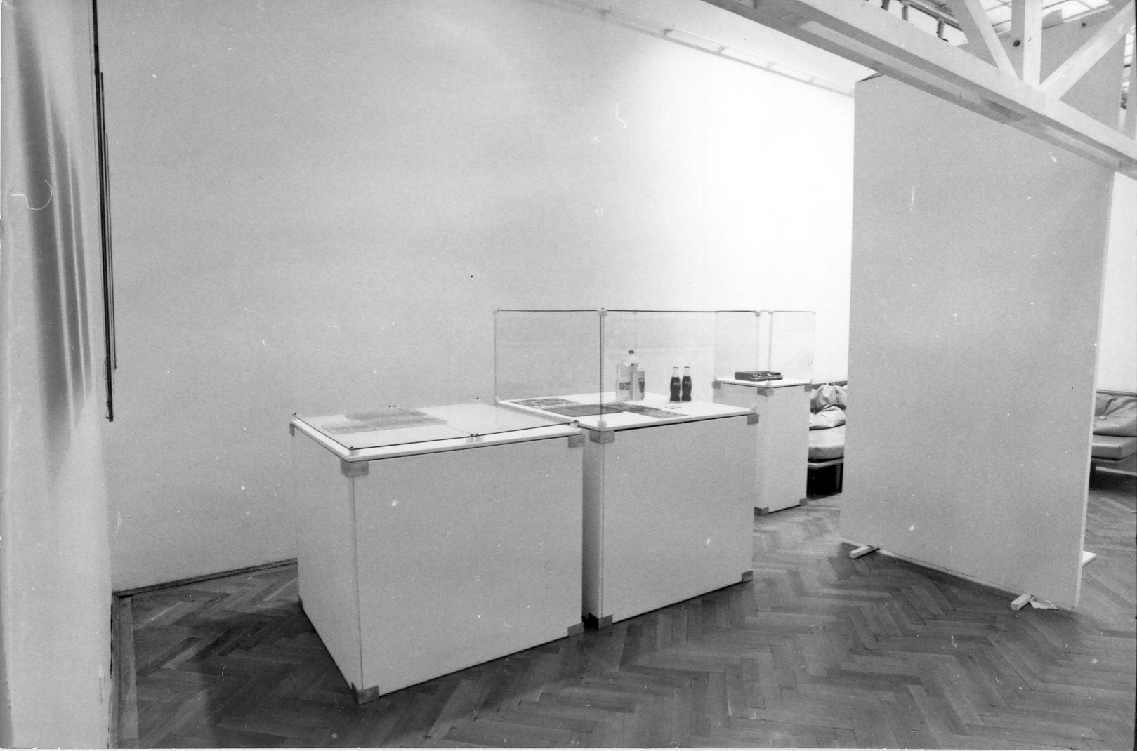 Egykori kereskedelmi kiállítás-MKVM 1985. (Magyar Kereskedelmi és Vendéglátóipari Múzeum CC BY-NC-ND)