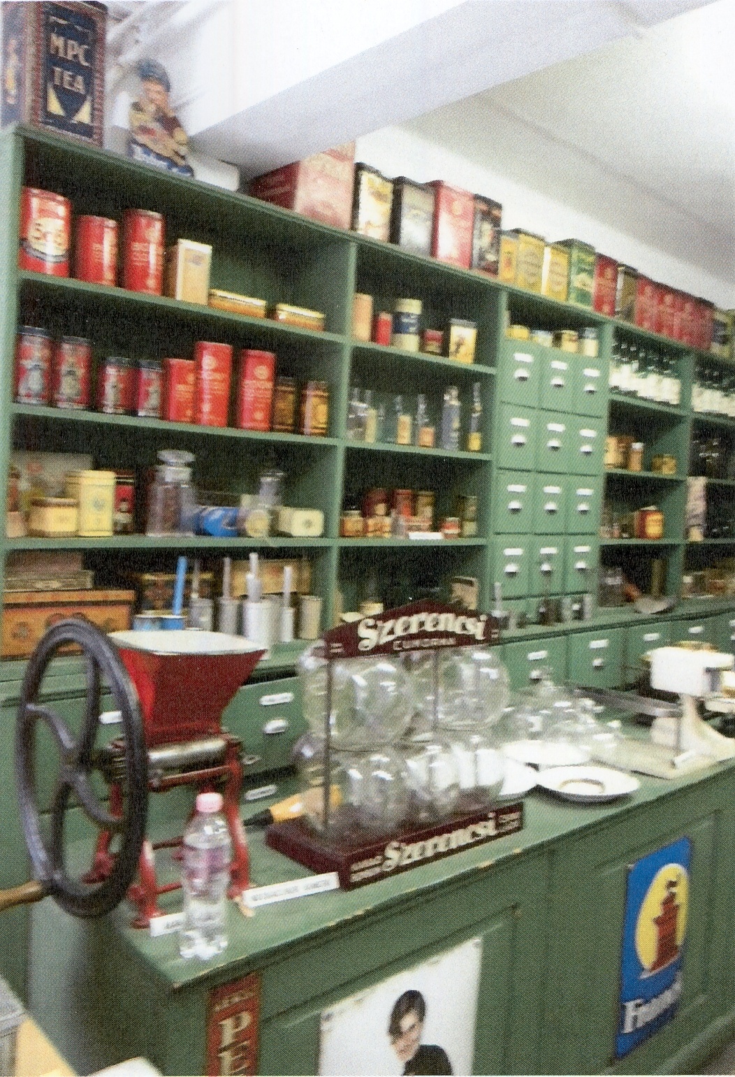 Egykori kereskedelmi kiállítás MKVM Békéscsaba 2012 (Magyar Kereskedelmi és Vendéglátóipari Múzeum CC BY-NC-ND)