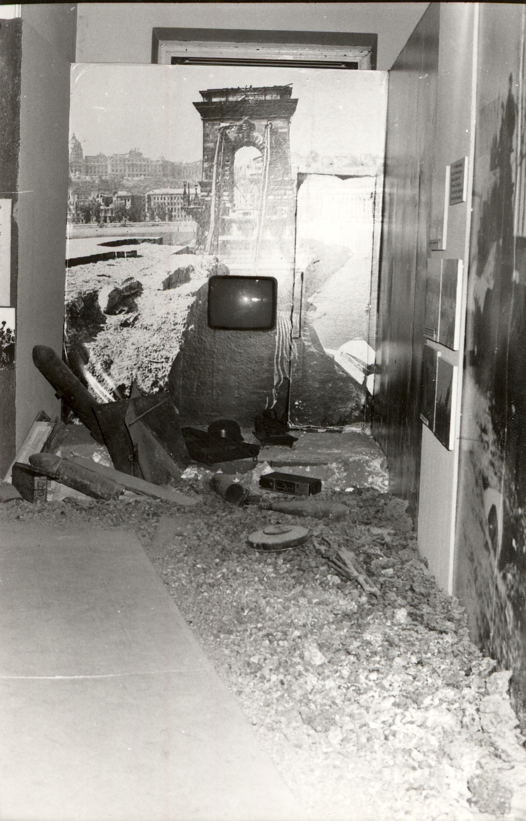 Egykori történeti kiállítás Néprajzi Múzeum Budapest 1985. (Magyar Kereskedelmi és Vendéglátóipari Múzeum CC BY-NC-ND)