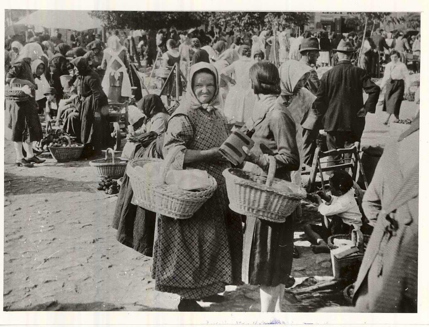 Piac Orosháza 1920-as évek (Magyar Kereskedelmi és Vendéglátóipari Múzeum CC BY-NC-ND)