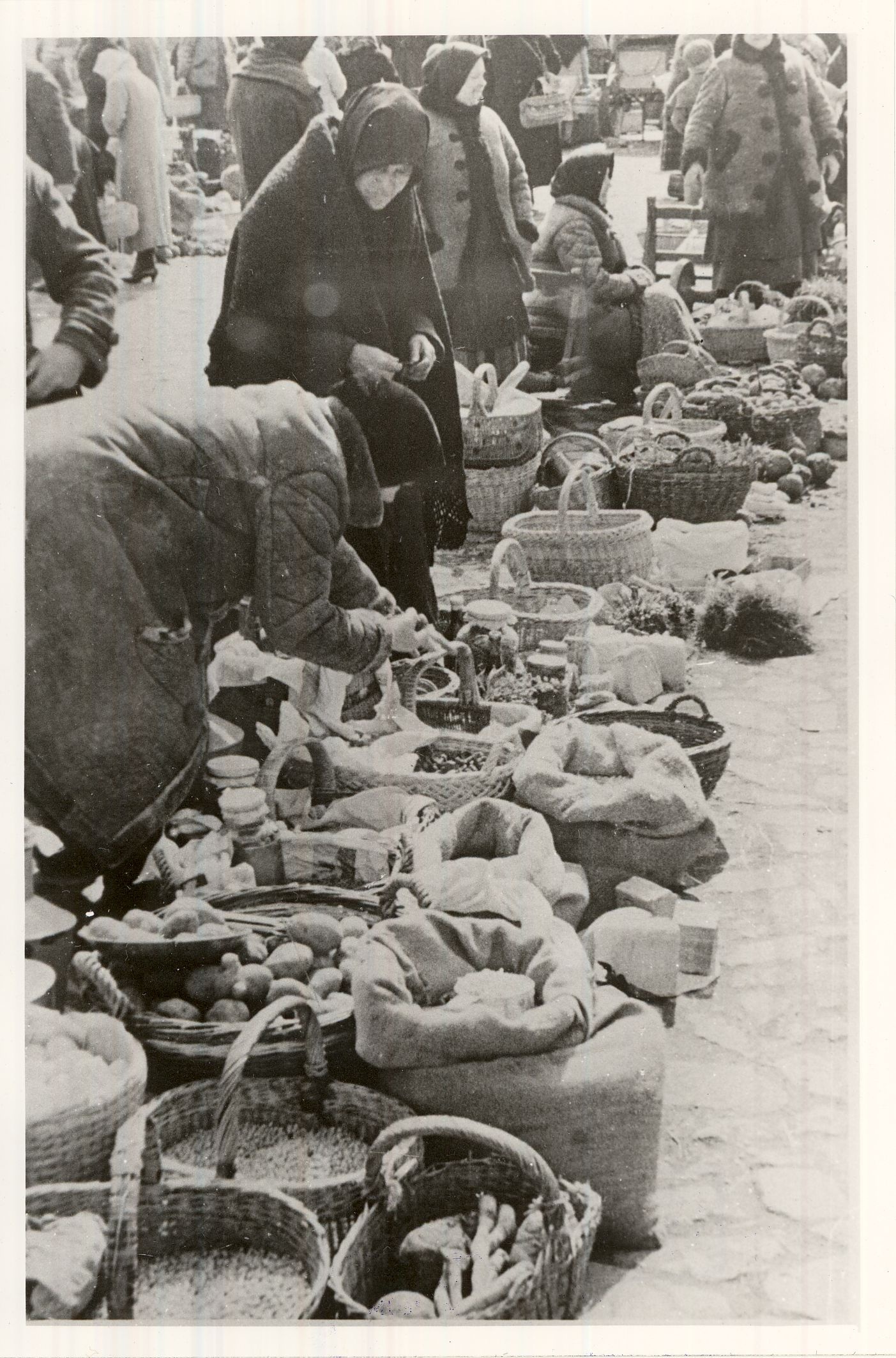 Piac Orosháza 1920 körül (Magyar Kereskedelmi és Vendéglátóipari Múzeum CC BY-NC-ND)