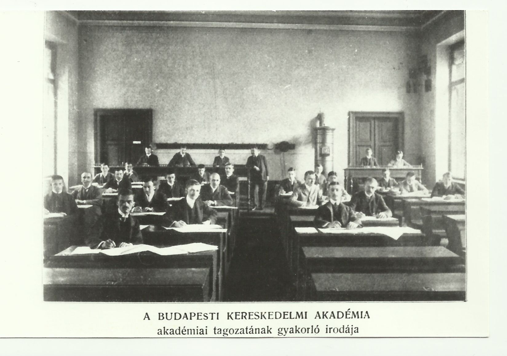 A Budapesti Kereskedelmi Akadémia,  akadémiai tagozatának gyakorló irodája (Magyar Kereskedelmi és Vendéglátóipari Múzeum CC BY-NC-ND)
