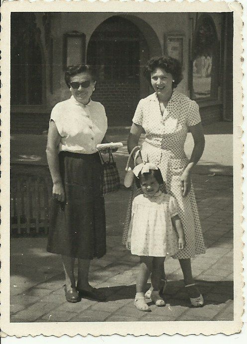 Eliza Gerner és kislánya (Magyar Kereskedelmi és Vendéglátóipari Múzeum CC BY-NC-ND)
