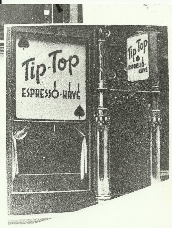 Tip-Top Espressó-kávé (Magyar Kereskedelmi és Vendéglátóipari Múzeum CC BY-NC-ND)