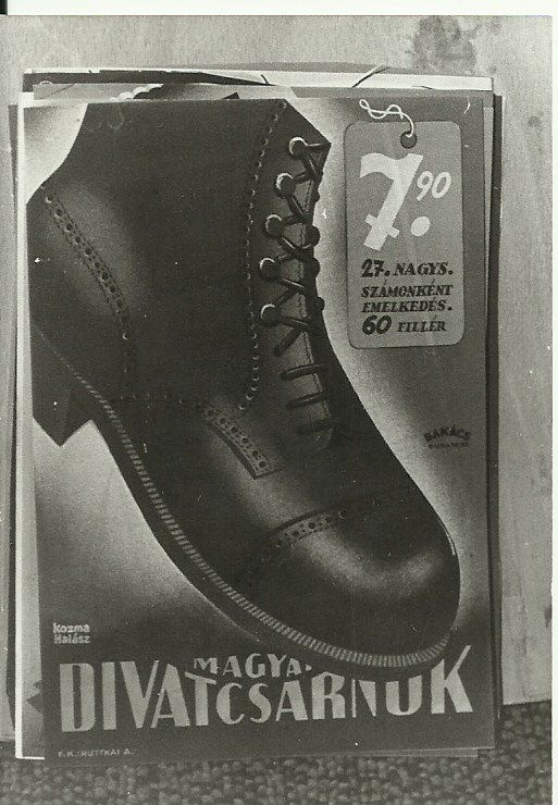 Fűzős bőrcipő (Magyar Kereskedelmi és Vendéglátóipari Múzeum CC BY-NC-ND)