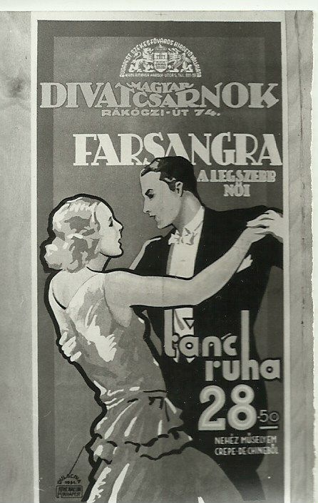 Farsangra a legszebb női táncruha (Magyar Kereskedelmi és Vendéglátóipari Múzeum CC BY-NC-ND)