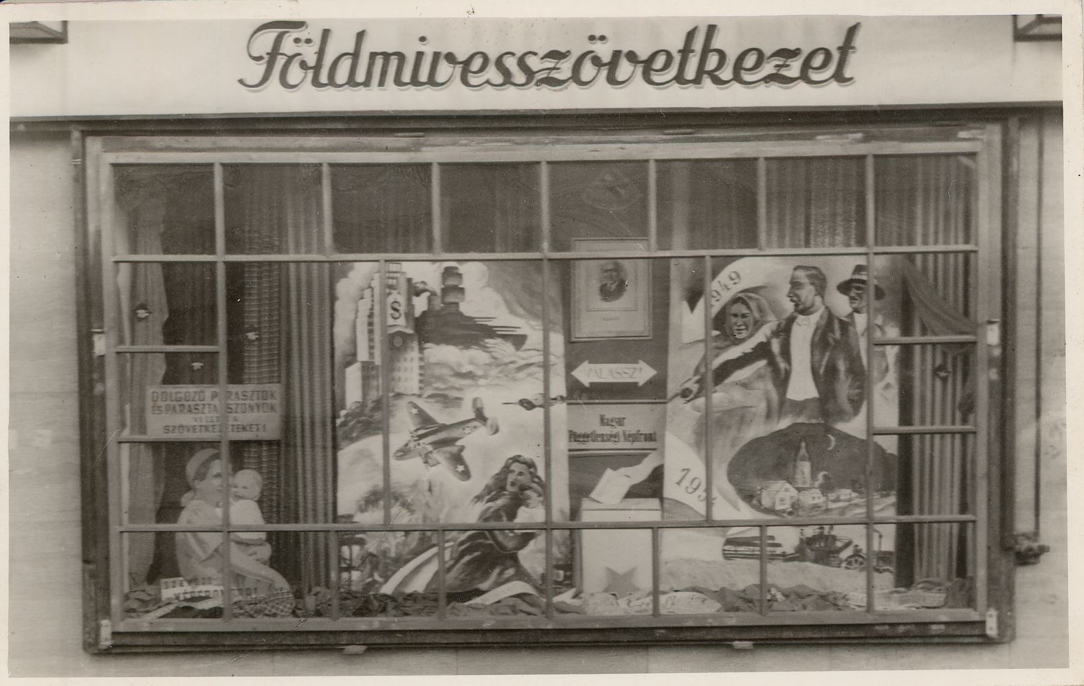 Földmíves szövetkezet Nagykanizsa 1948. (Magyar Kereskedelmi és Vendéglátóipari Múzeum CC BY-NC-ND)
