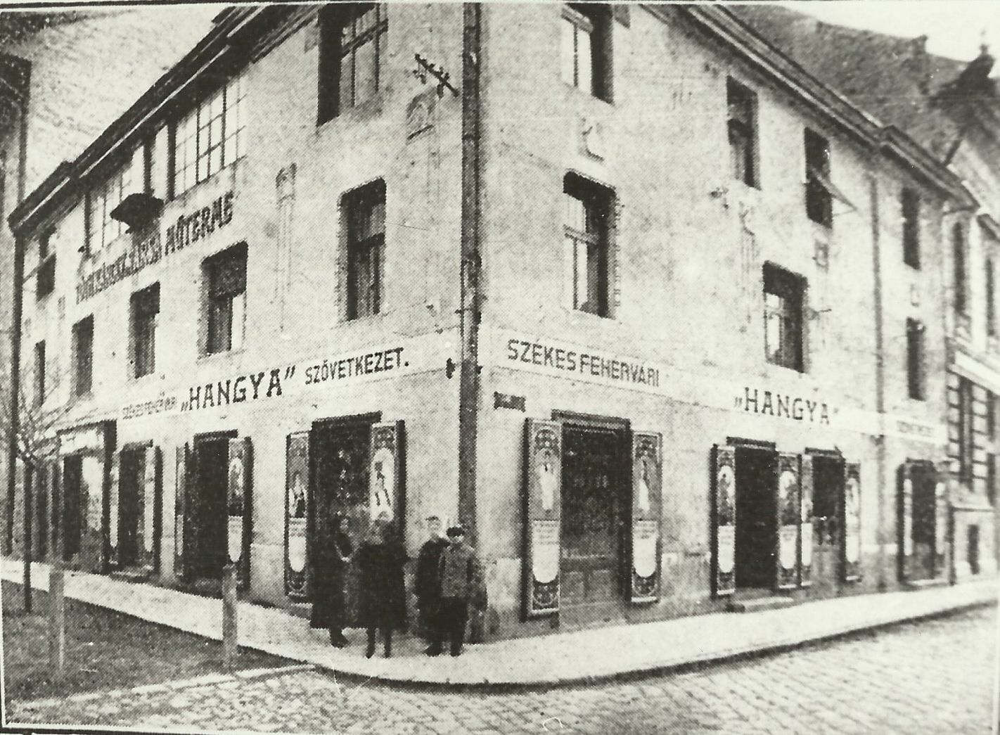 Hangya szövetkezet Székesfehérvár 1901. (Magyar Kereskedelmi és Vendéglátóipari Múzeum CC BY-NC-ND)