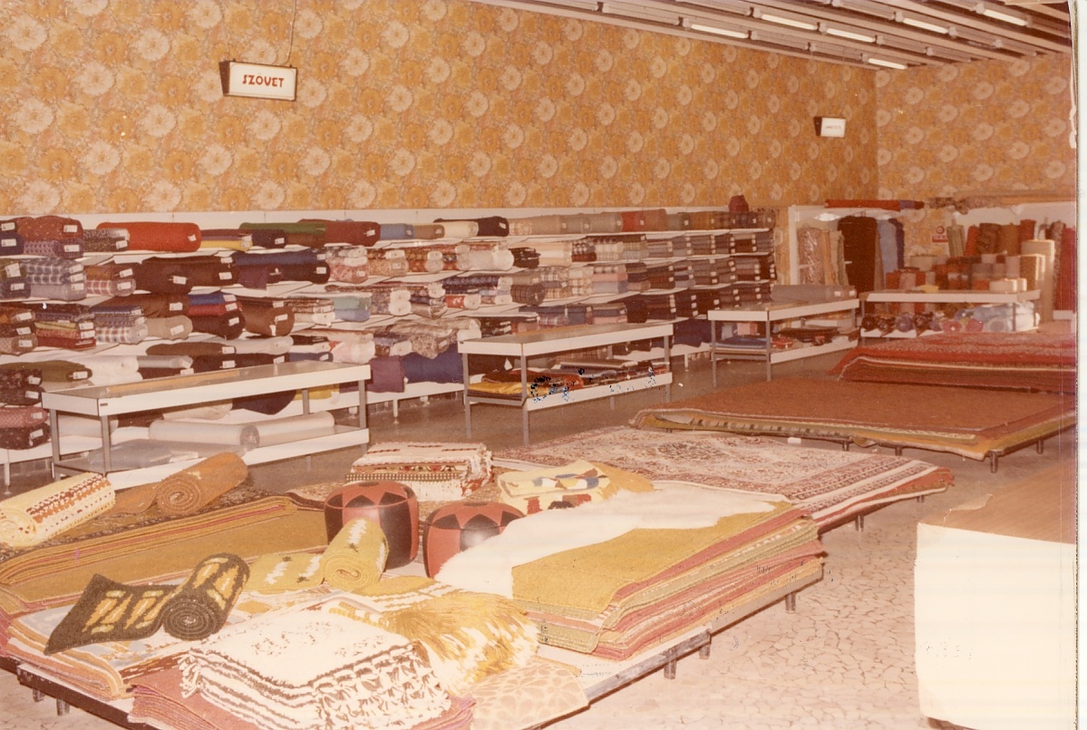 Centrum Áruház, Veszprém 1980. (Magyar Kereskedelmi és Vendéglátóipari Múzeum CC BY-NC-ND)