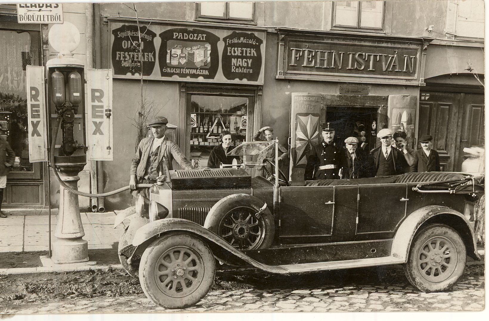 Féhn István üzlete (Magyar Kereskedelmi és Vendéglátóipari Múzeum CC BY-NC-ND)
