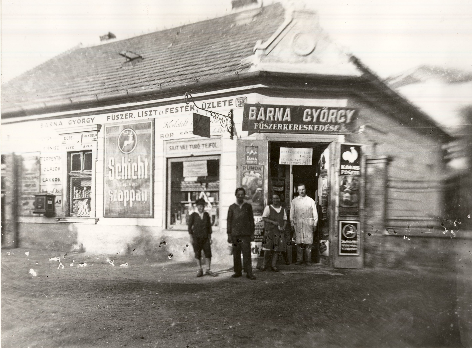 Barna György fűszerkereskedése (Magyar Kereskedelmi és Vendéglátóipari Múzeum CC BY-NC-ND)