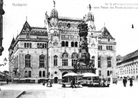 Pénzügyminisztérium épülete a Szentháromság téren Budapest 1904.