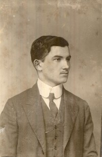 Apjok Sándor portréja, Győr 1912.