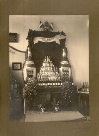 Fekete Albert italnagykereskedésének kiállítása Szentes 1920.