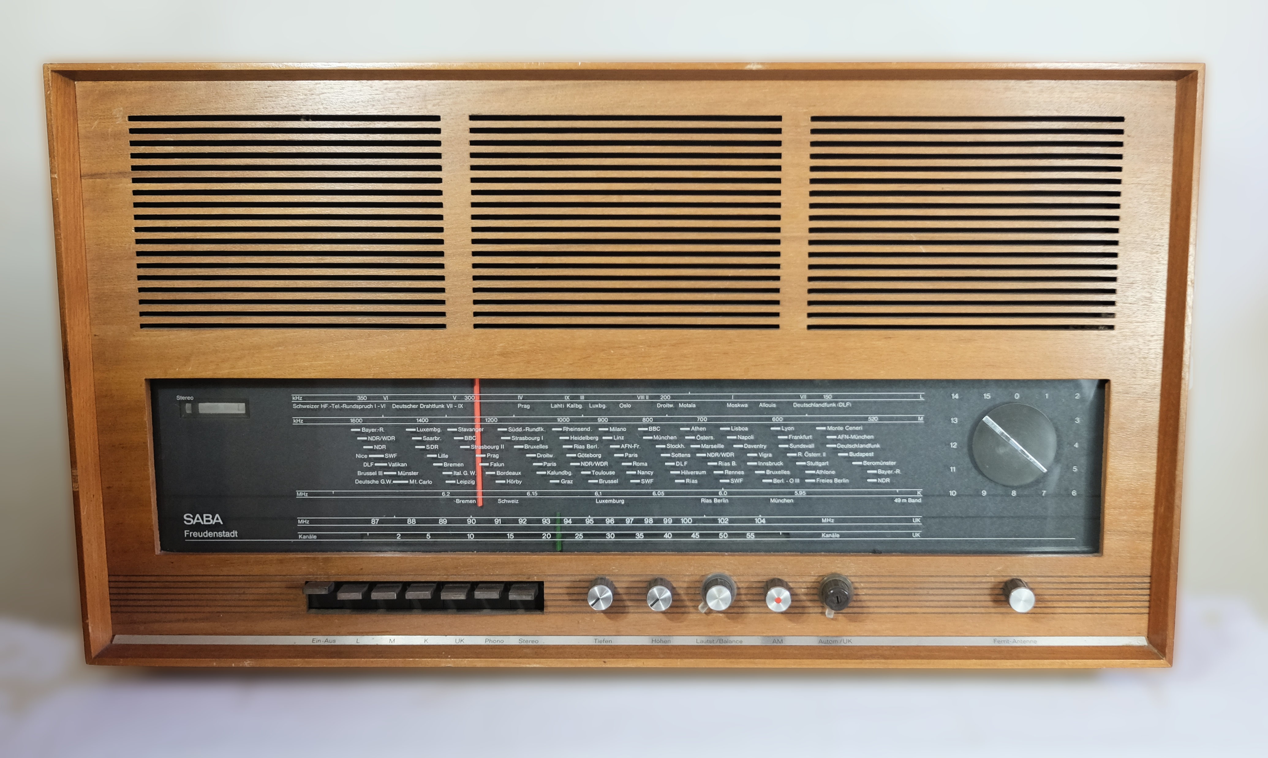 Röhrenradio Saba Freudenstadt 18 Stereo :: Volkskunde- und ...