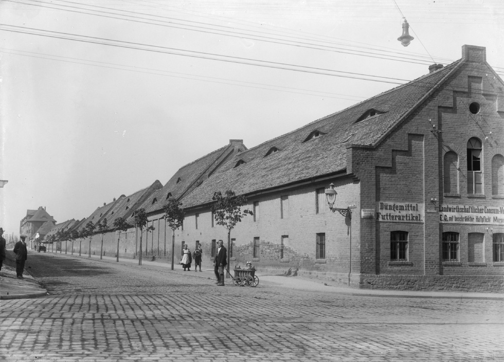 Merseburg, Naumburger Straße, Eingang zur Weißenfelser Straße ...