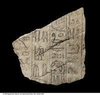 Hieratisches Ostrakon mit einer Vorlage für Grabinschriftem im Grab Ramses’ IV. (Hieratic ostracon with a template for inscriptions for the tomb of Ramesses IV)