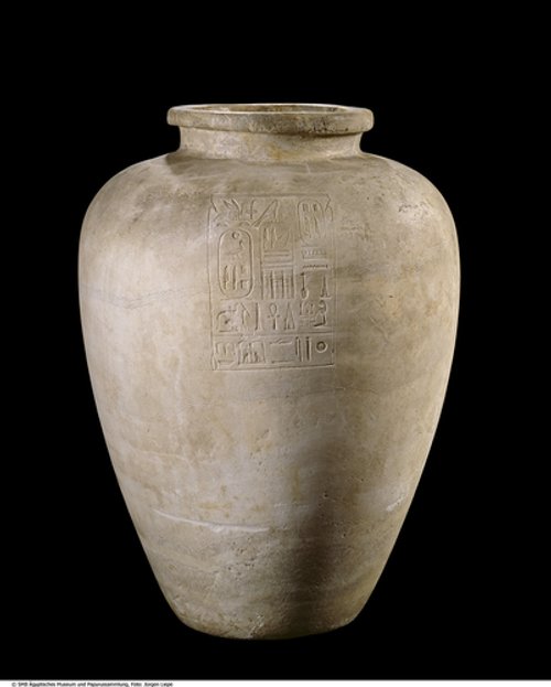 Gefäß mit den Namen König Pepi I. (Ovoid jar with the names of King Pepi I)