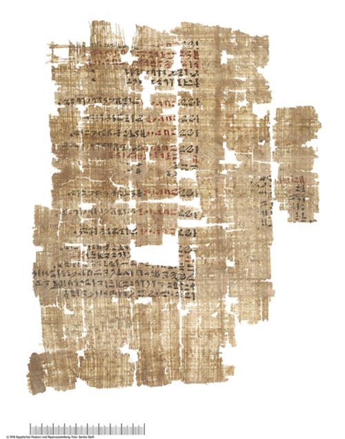 Hieratischer Papyrus mit einem Tempeltagebuch (HIeratic papyrus with a temple diary)